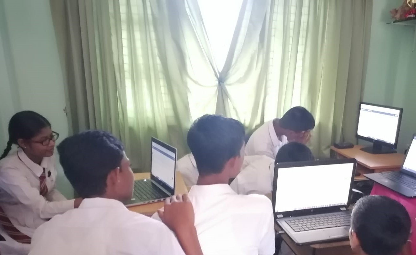 වෙබ් අඩවි සංවර්ධන කණ්ඩායම - 2024